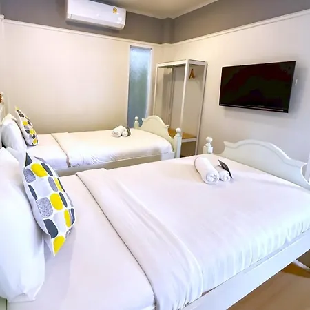 La Riva Boutique Hotel Kamphaeng Phet Exterior photo