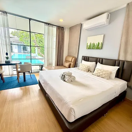 La Riva Boutique Hotel Kamphaeng Phet Exterior photo