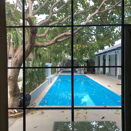 La Riva Boutique Hotel Kamphaeng Phet Extérieur photo