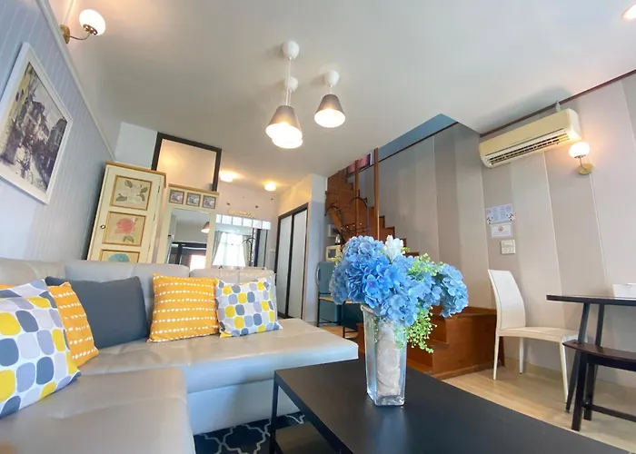 La Riva Boutique Hotel
