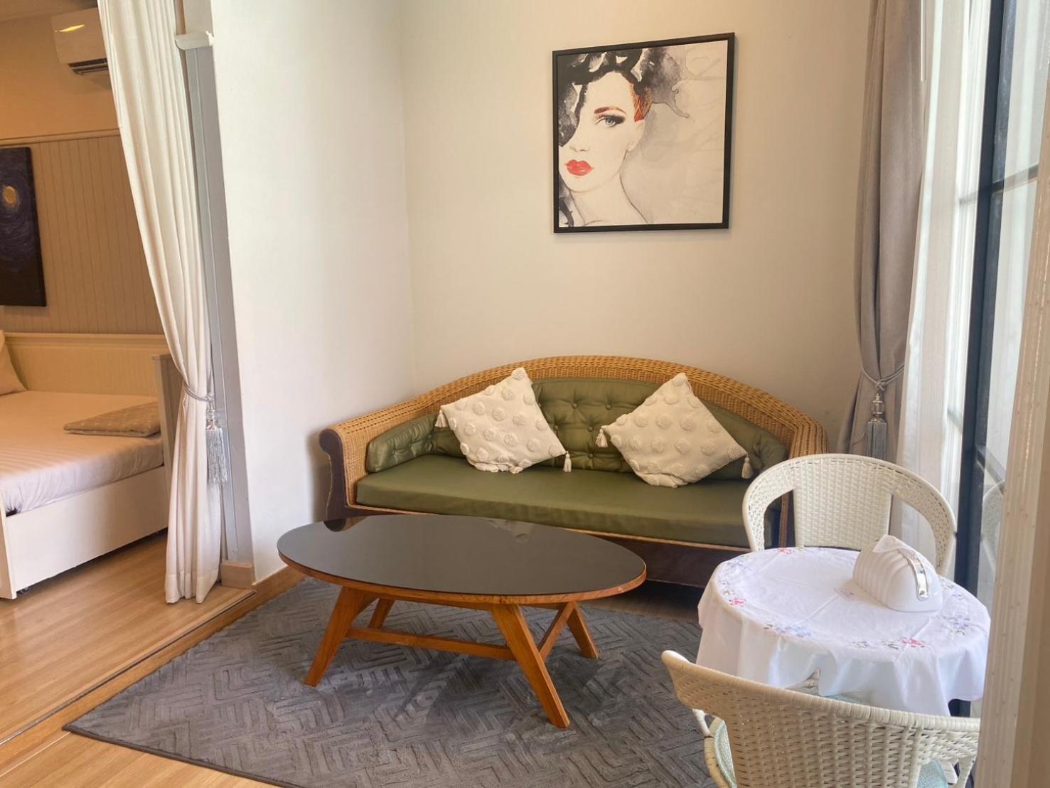 La Riva Boutique Kamphaeng Phet